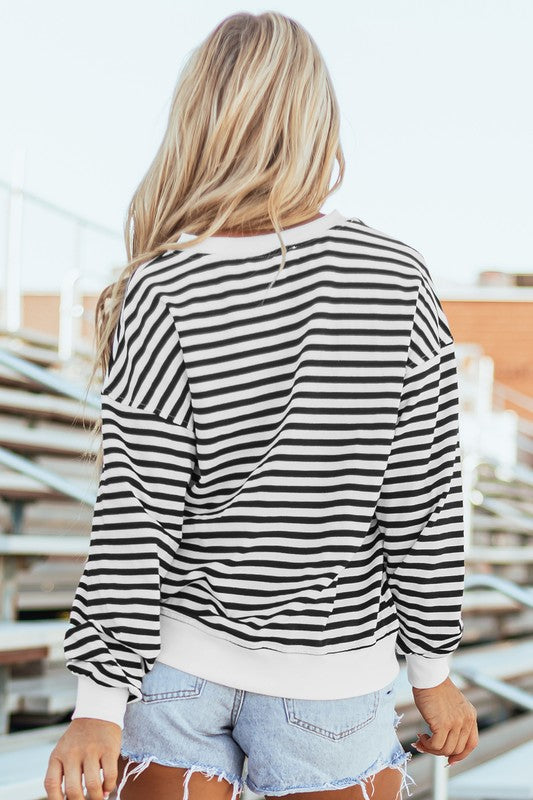 Mia | Striped oversized crew neck sweatshirt with color block design