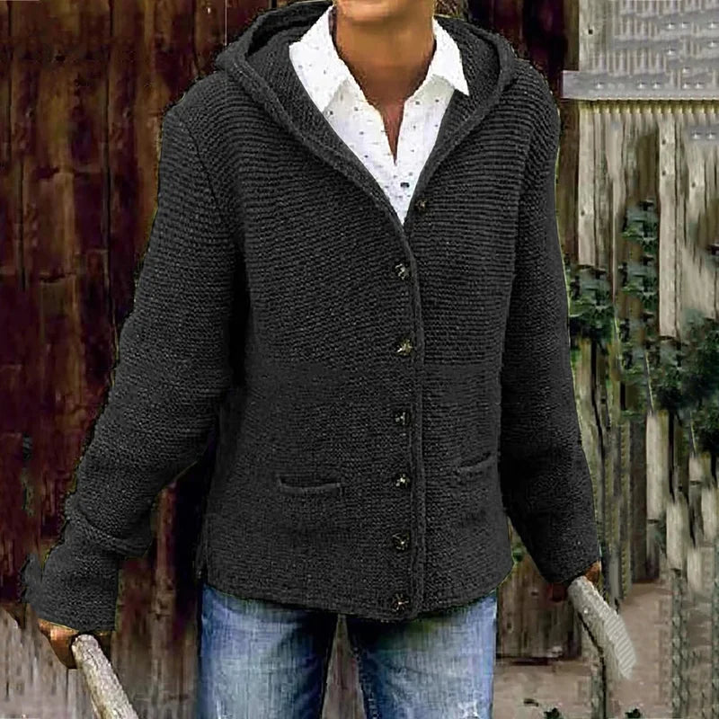 Sara| Simple and stylish winter garment