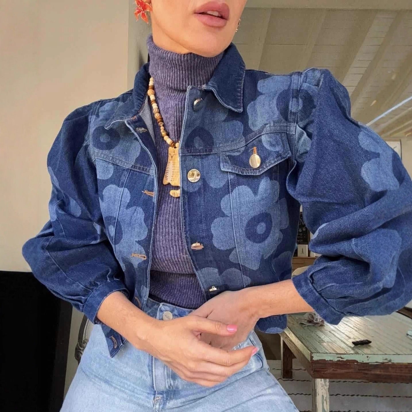 Short Collar Floral Denim Jacket