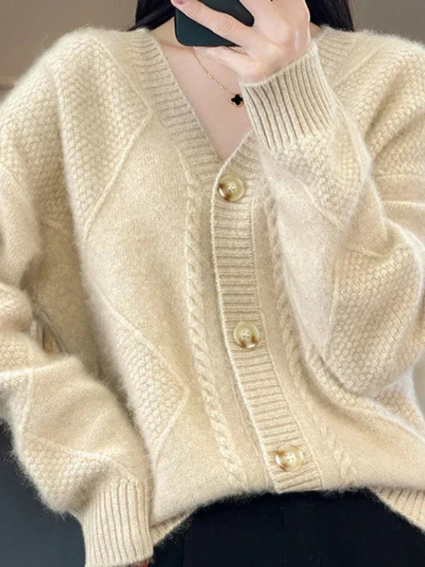 Rocio| Relaxed and timeless winter sweater