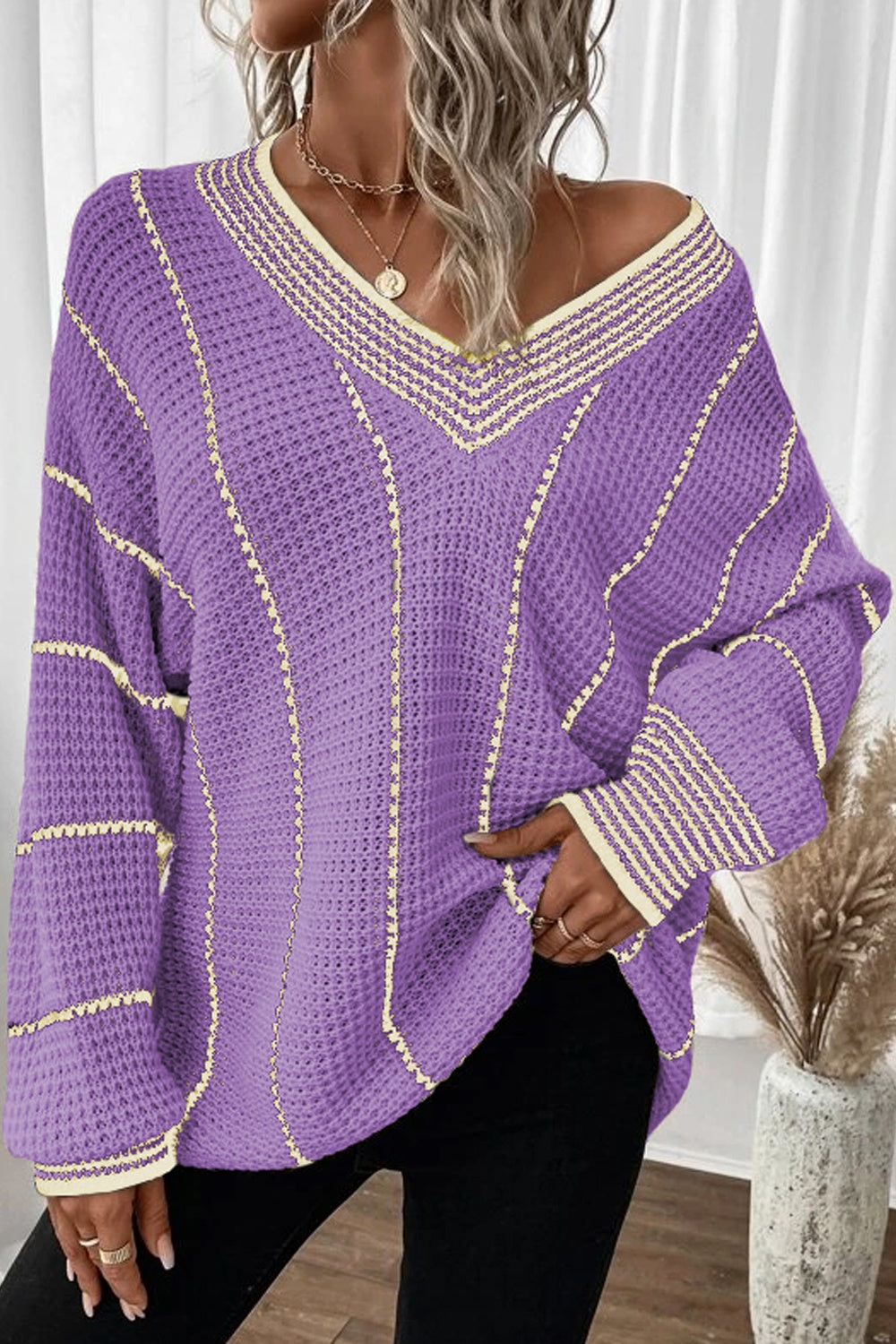 Lilian | Striped sweater with a V-neck and dropped shoulders