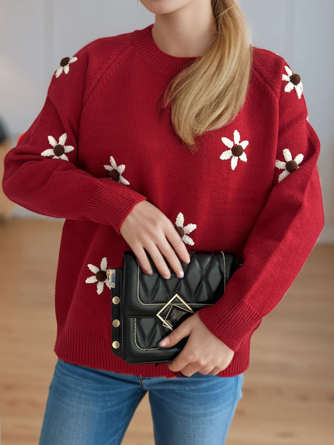 Hana | Floral sweater with a crew neck and raglan sleeves