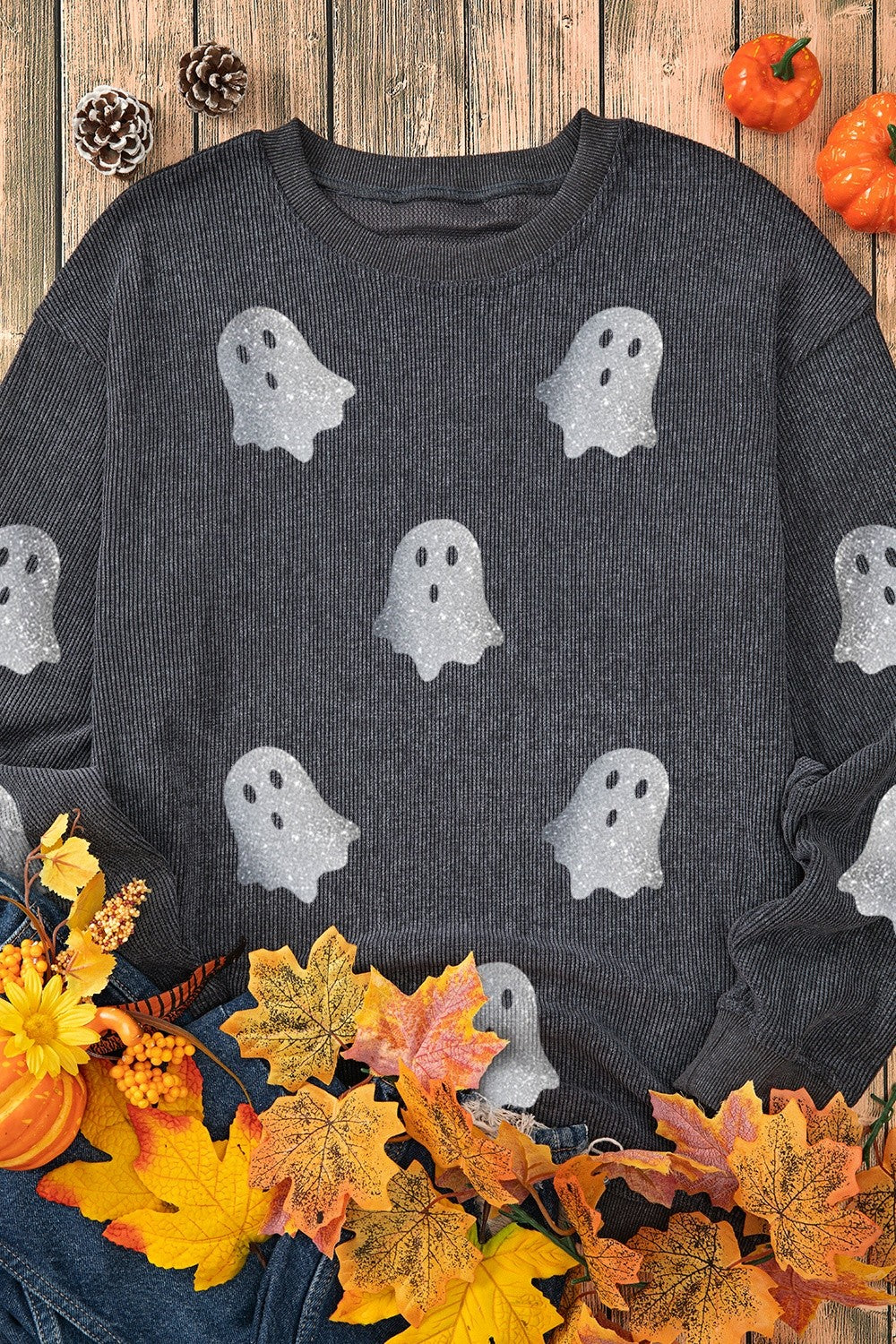 Teresa | Glittery long-sleeved Ghost crewneck sweatshirt