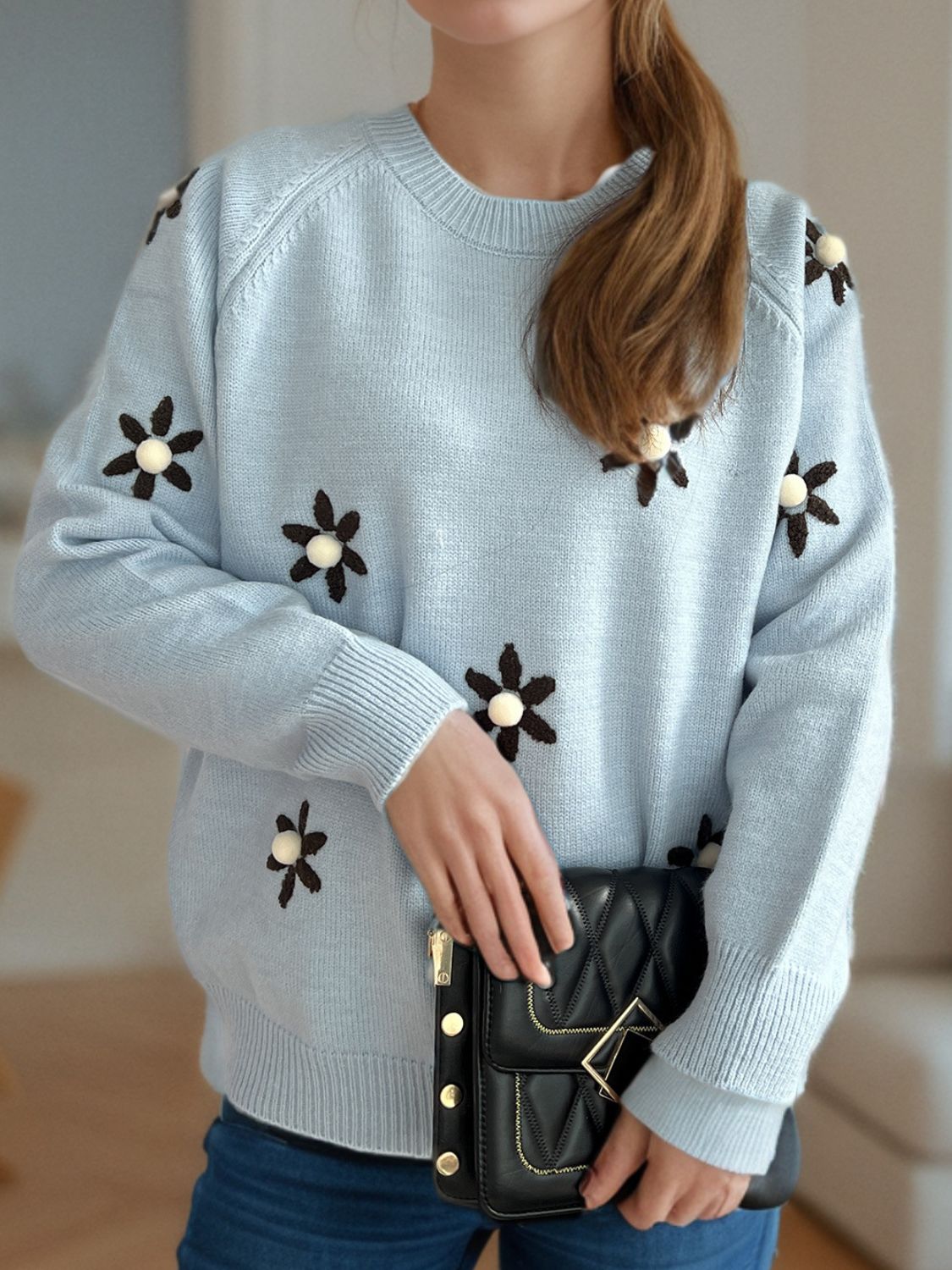 Hana | Floral sweater with a crew neck and raglan sleeves