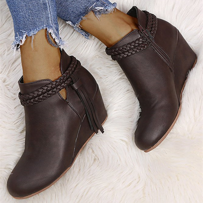 Nicolasa | Custom-made and comfortable orthopedic wedge