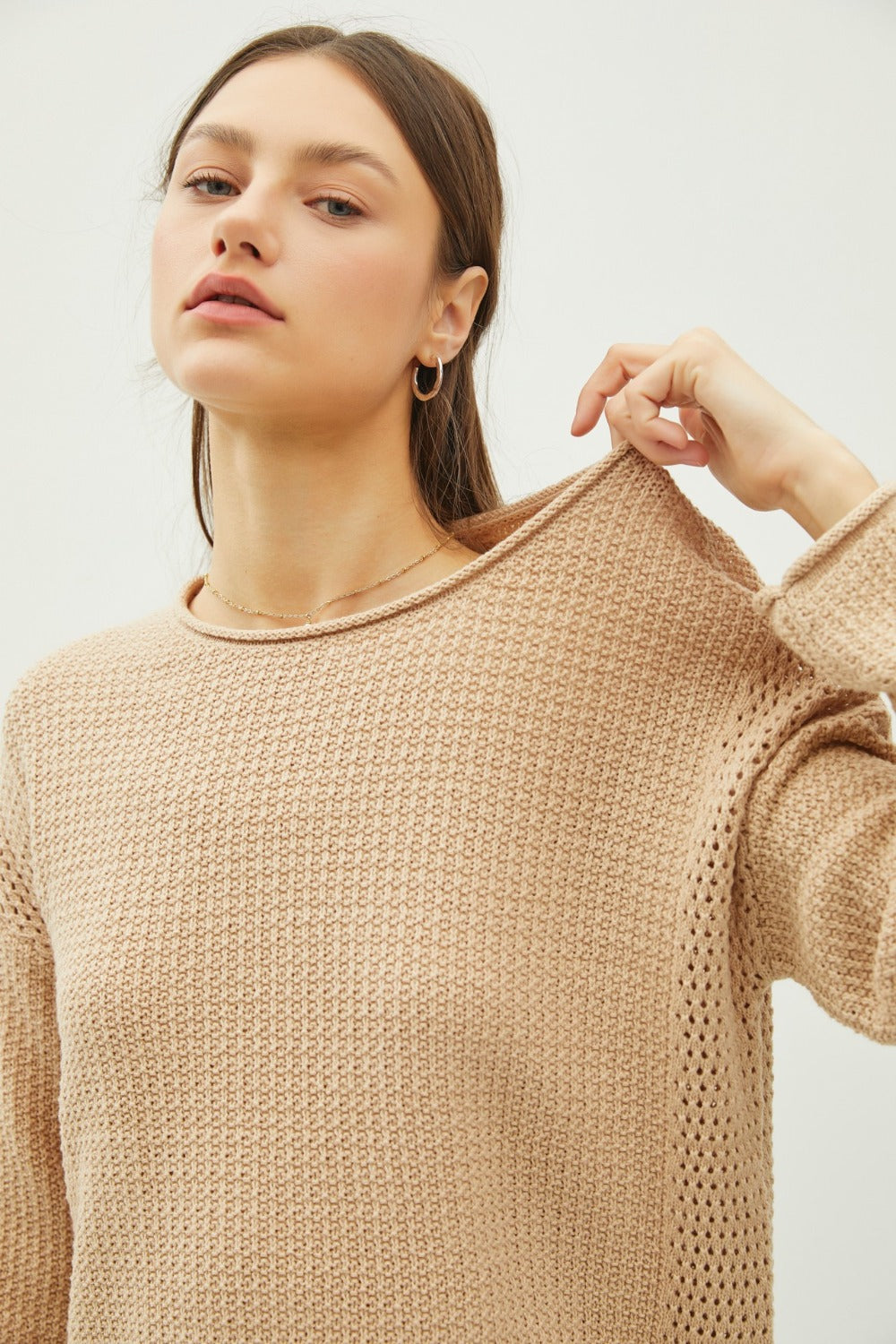 Eugenia | Be Cool Roll sweater with an openwork crew neck