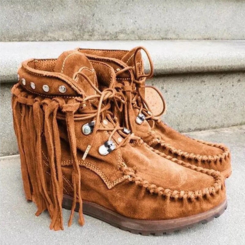 Yesenia | Elegant and detailed support boots