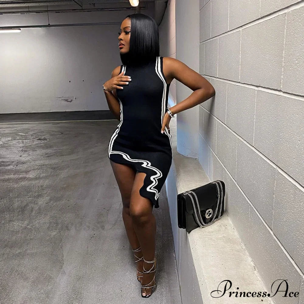 Contrast Denim Graceful Sheer Embroidery Tops