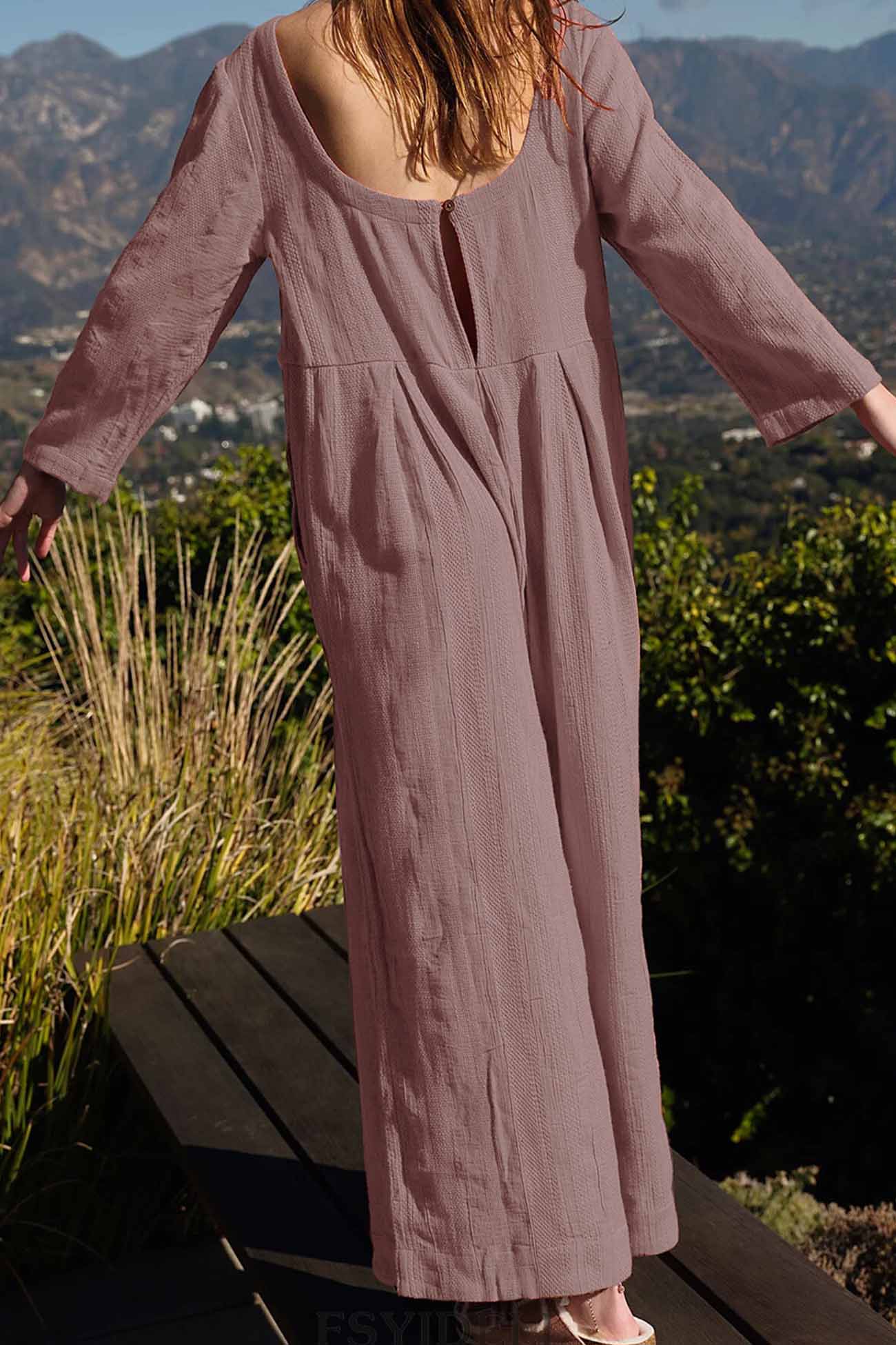 Eleonora | Long-sleeved overalls with a round neckline