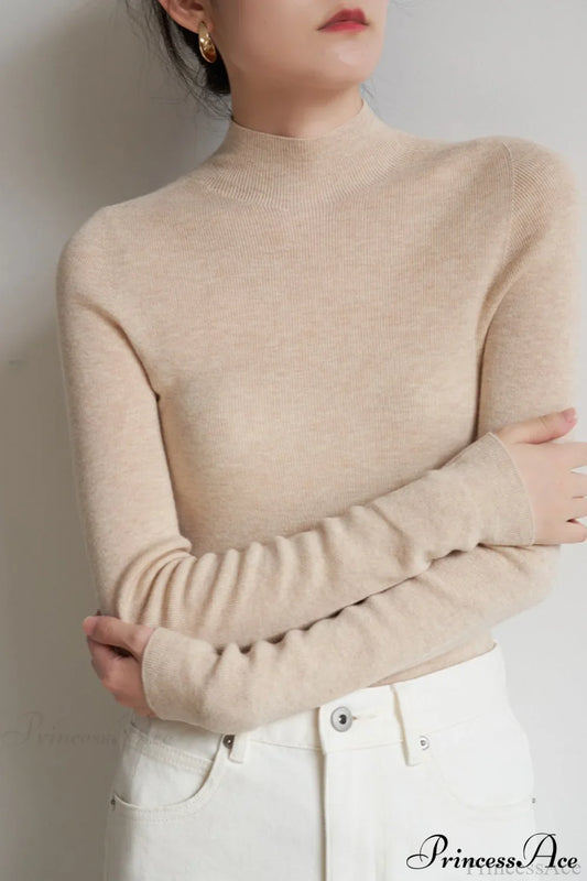CorpCore Seamless Mock Neck Wool Knit Top