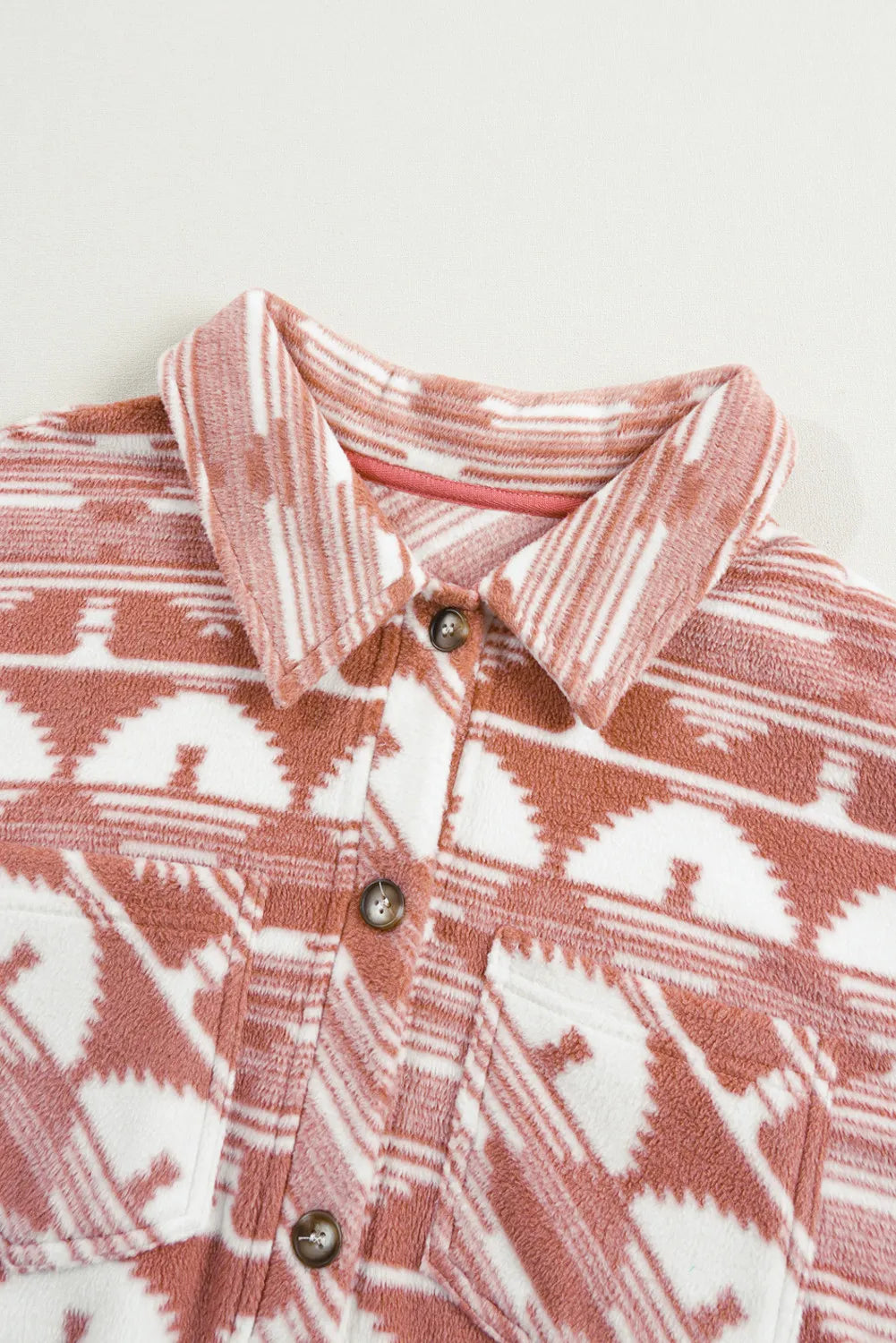Heidi | Plus size jacket with pockets, printed collar and collar