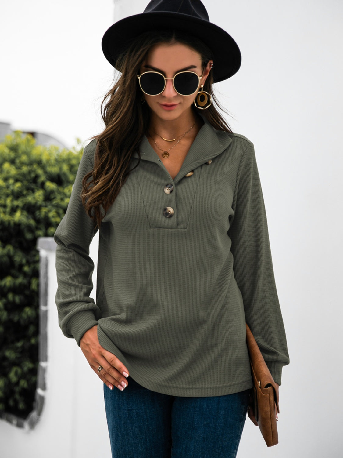 Renee | Half button t-shirt with long sleeves