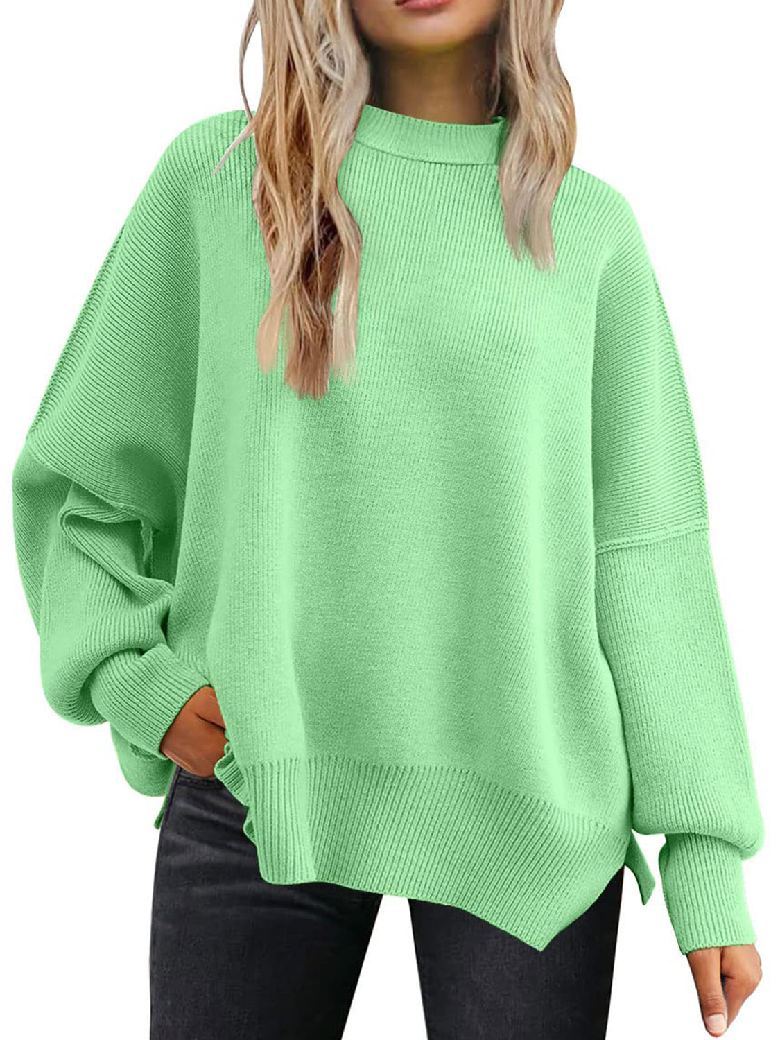 Evelyn | Slit sweater with a crew neck and dropped shoulders