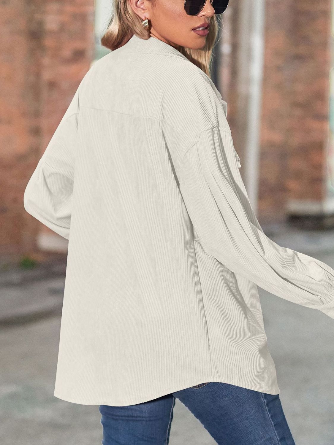 Eva | Long sleeve shirt with buttoned collar and collar
