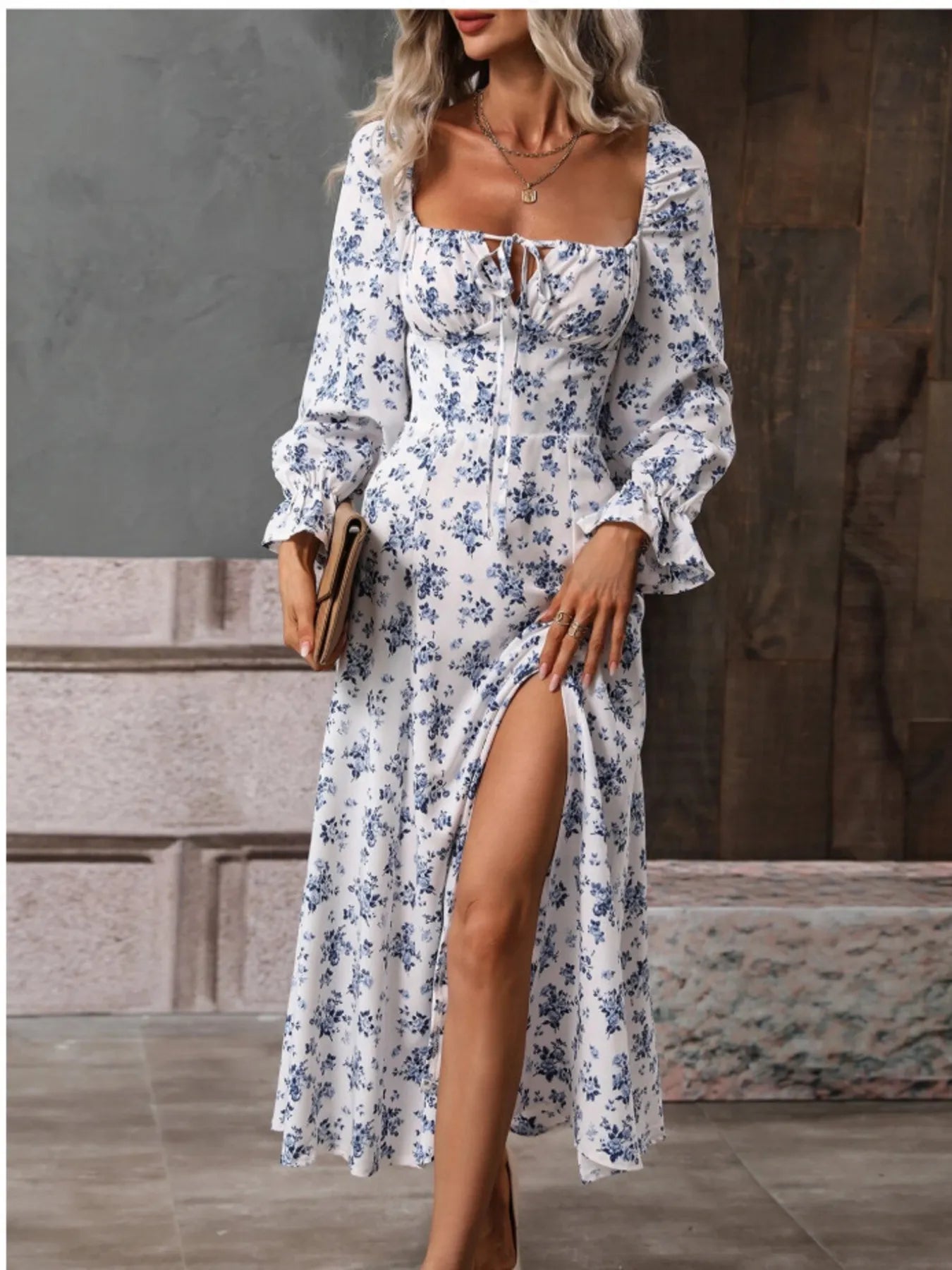 Grazia® | Elegant Square Neck Dress With Ruffle Sleeves And Floral Print