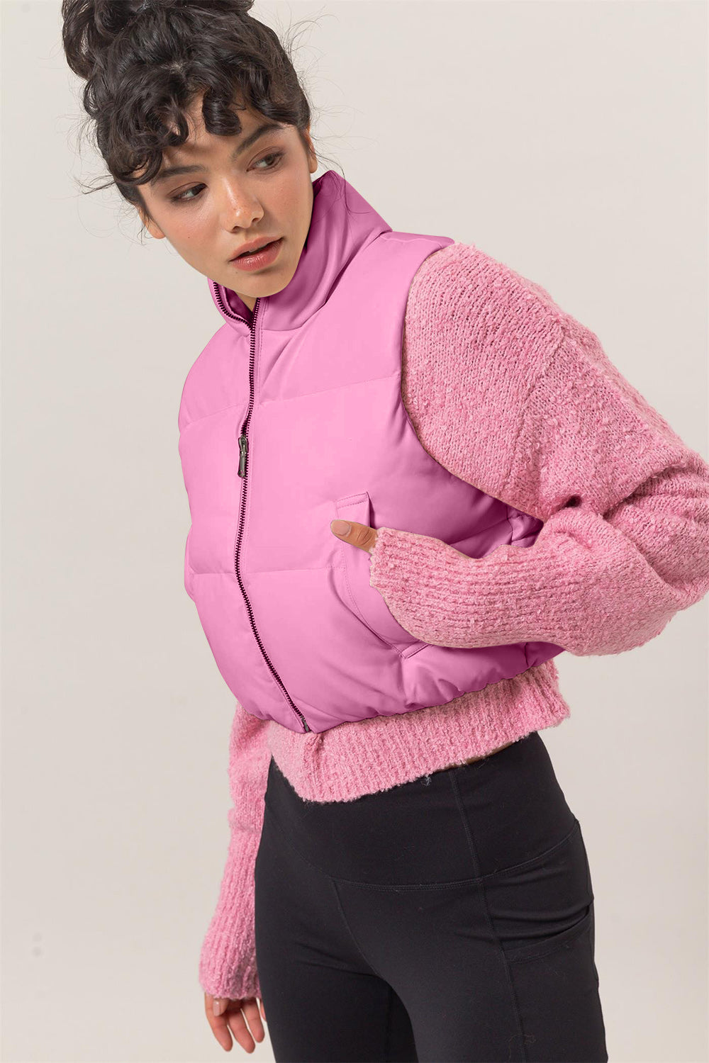Celia | Cropped leather puffer vest with zip fastening