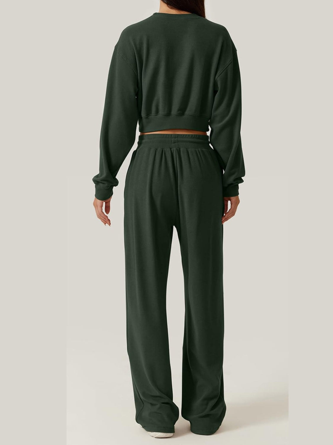 Gina | Set consisting of a crossover crew neck top and drawstring trousers