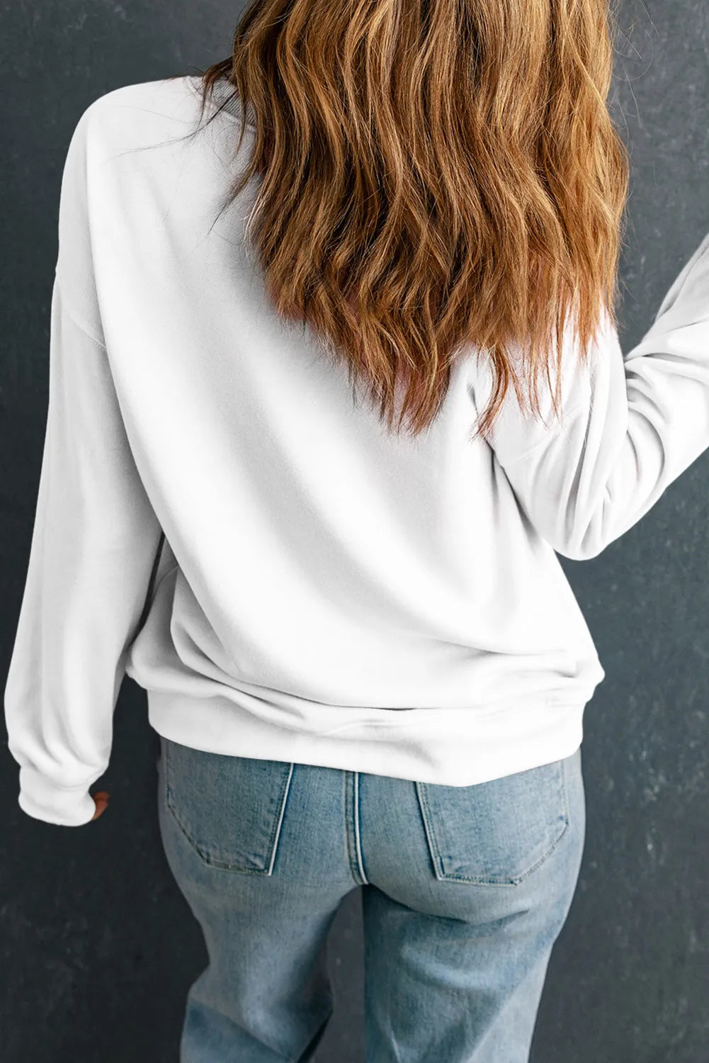 Carina | JOY crew neck long sleeve sweatshirt
