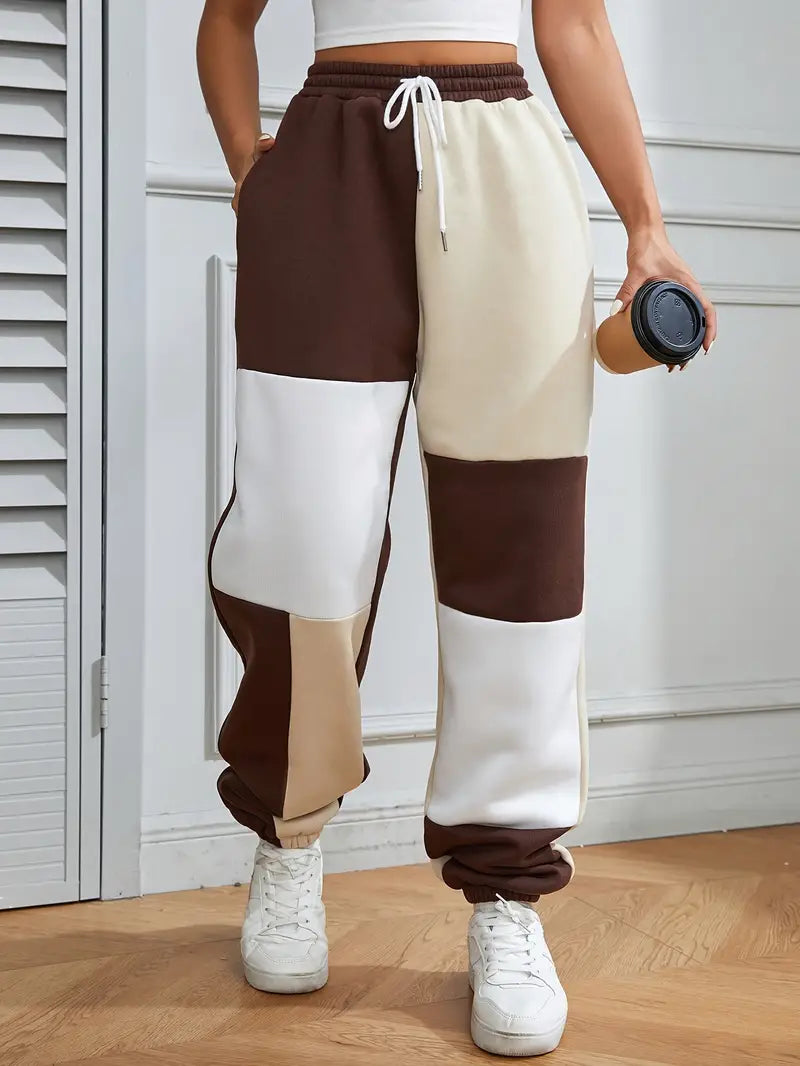 Jimena | Stylish jogging pants with a color block design