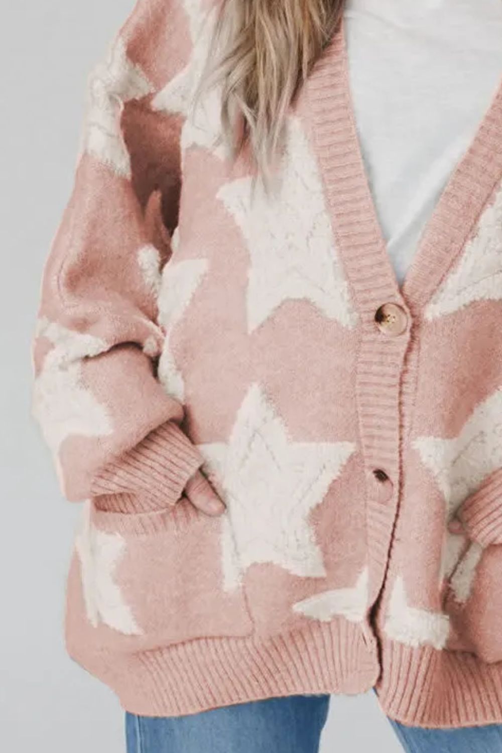 Rafaela | Timeless and stylish winter cardigan