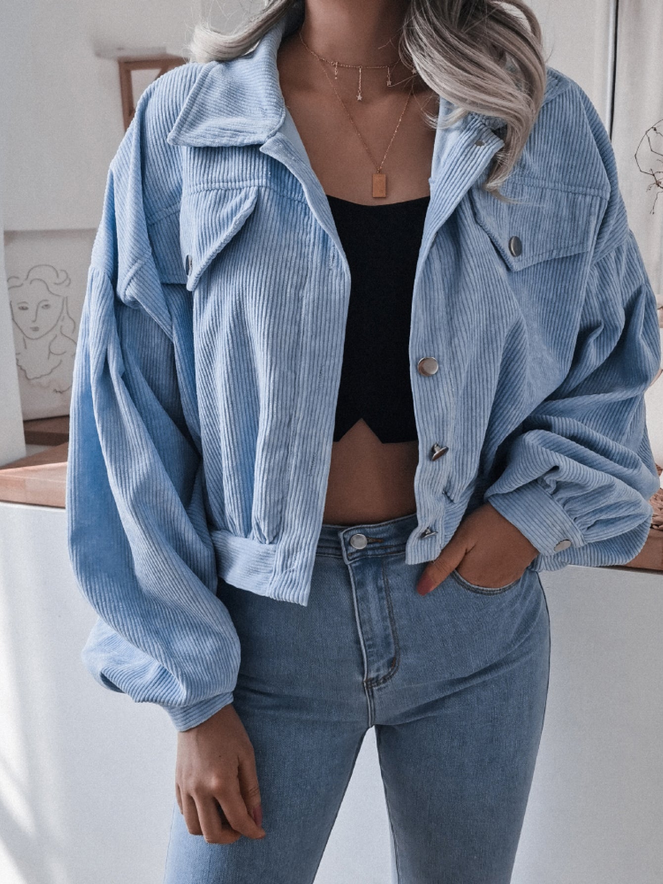 Esther | Cropped corduroy jacket with lantern sleeves