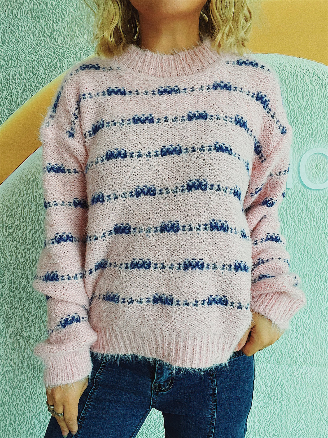 Ilse | Striped long-sleeved sweater with a crew neck