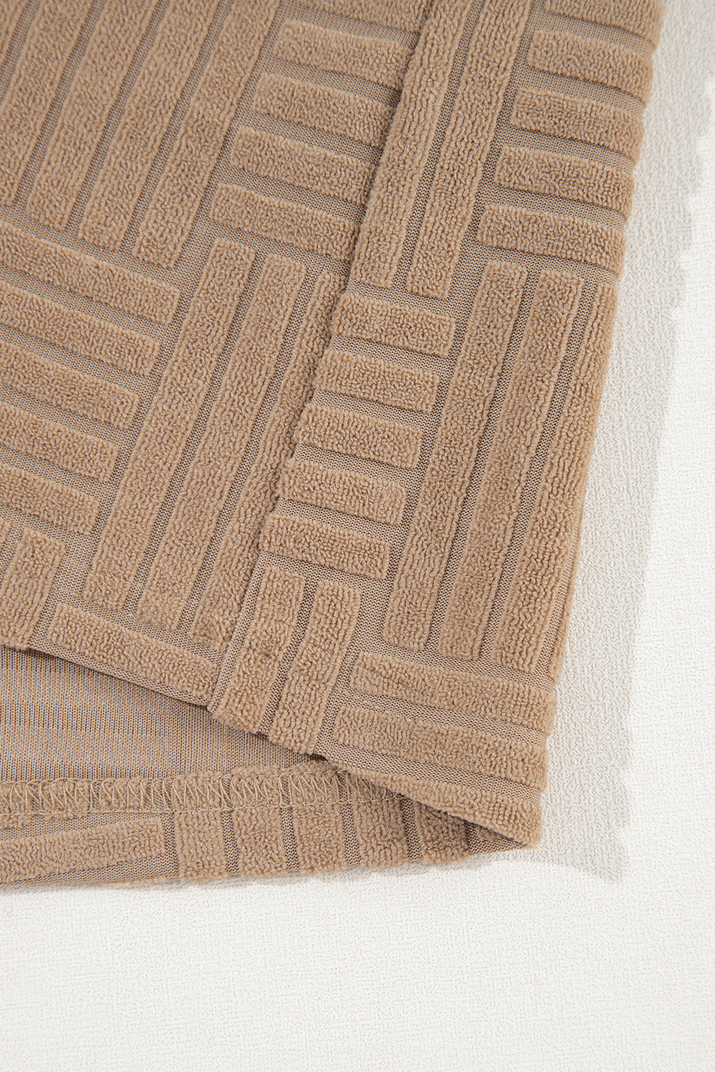 Fatima | Fashionable and minimalist winter garment
