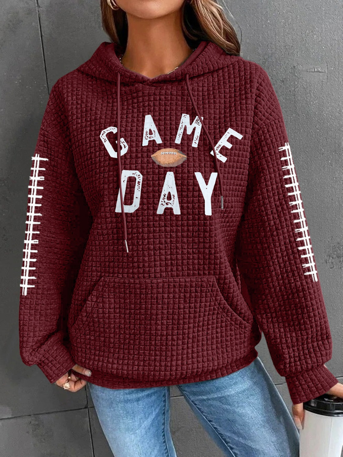 Geraldine | Drawstring football hoodie with long sleeves