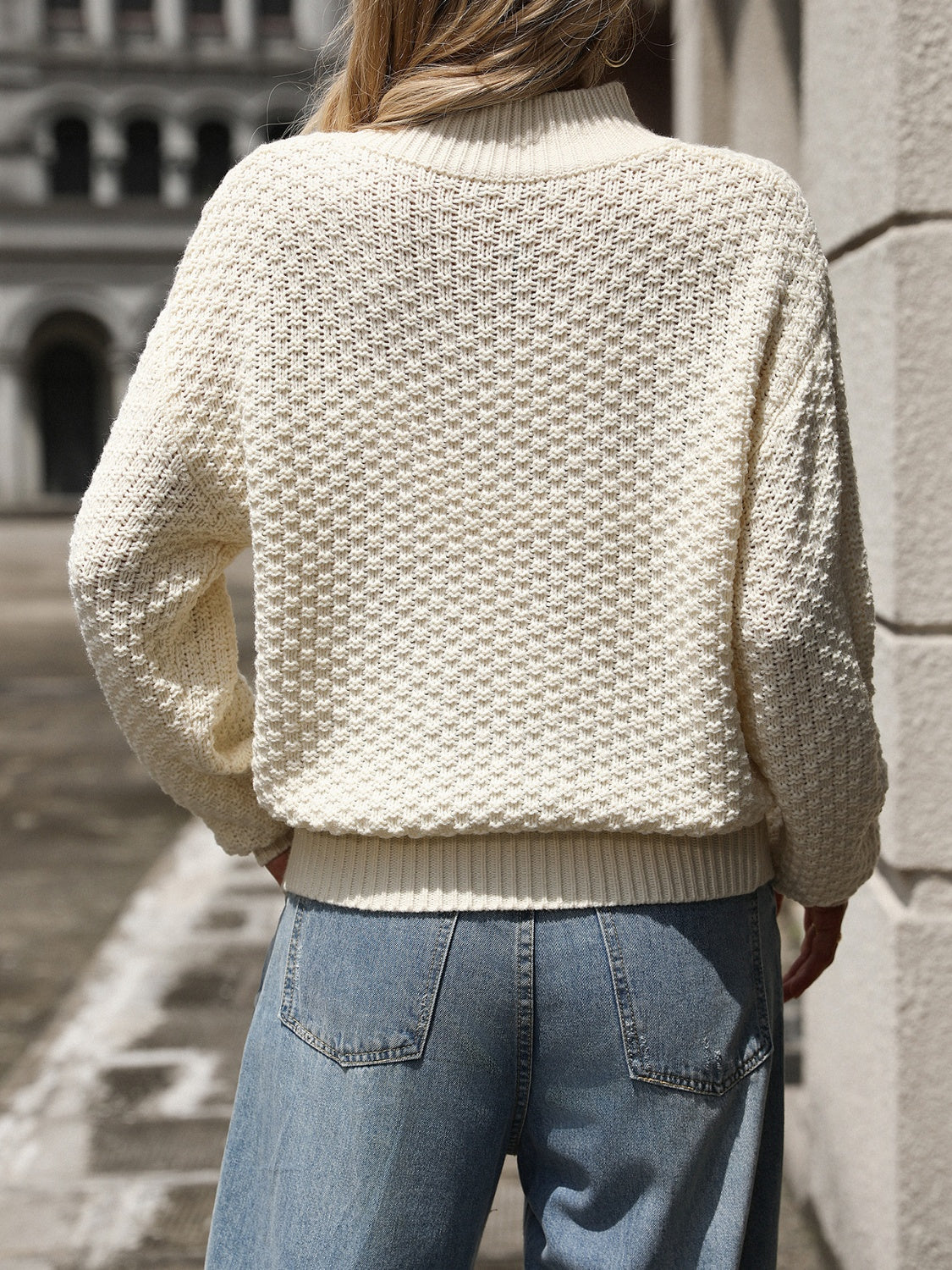 Celine | Long-sleeved sweater with stand-up collar