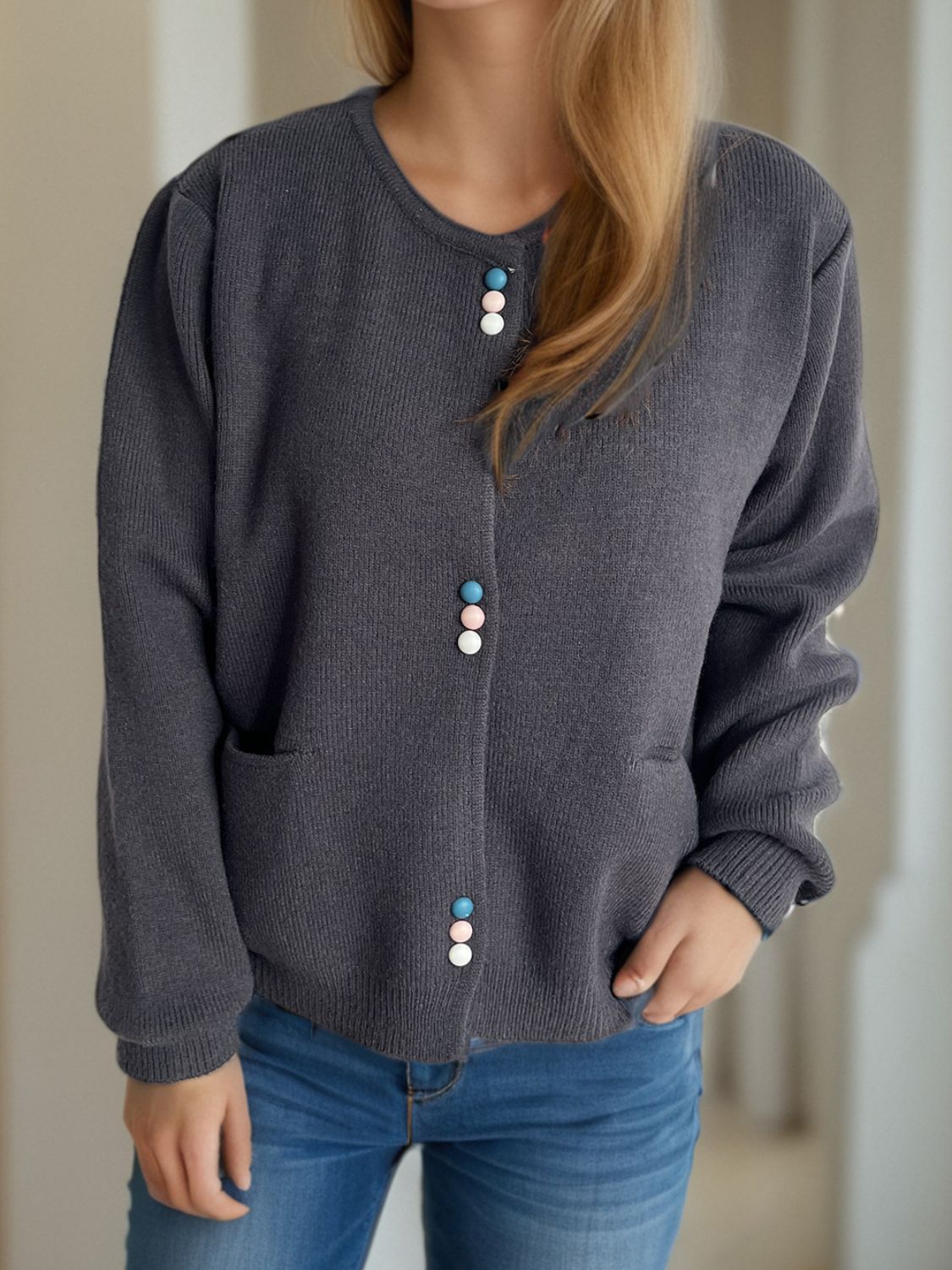 Eulalia | Long sleeve cardigan with buttons and pockets