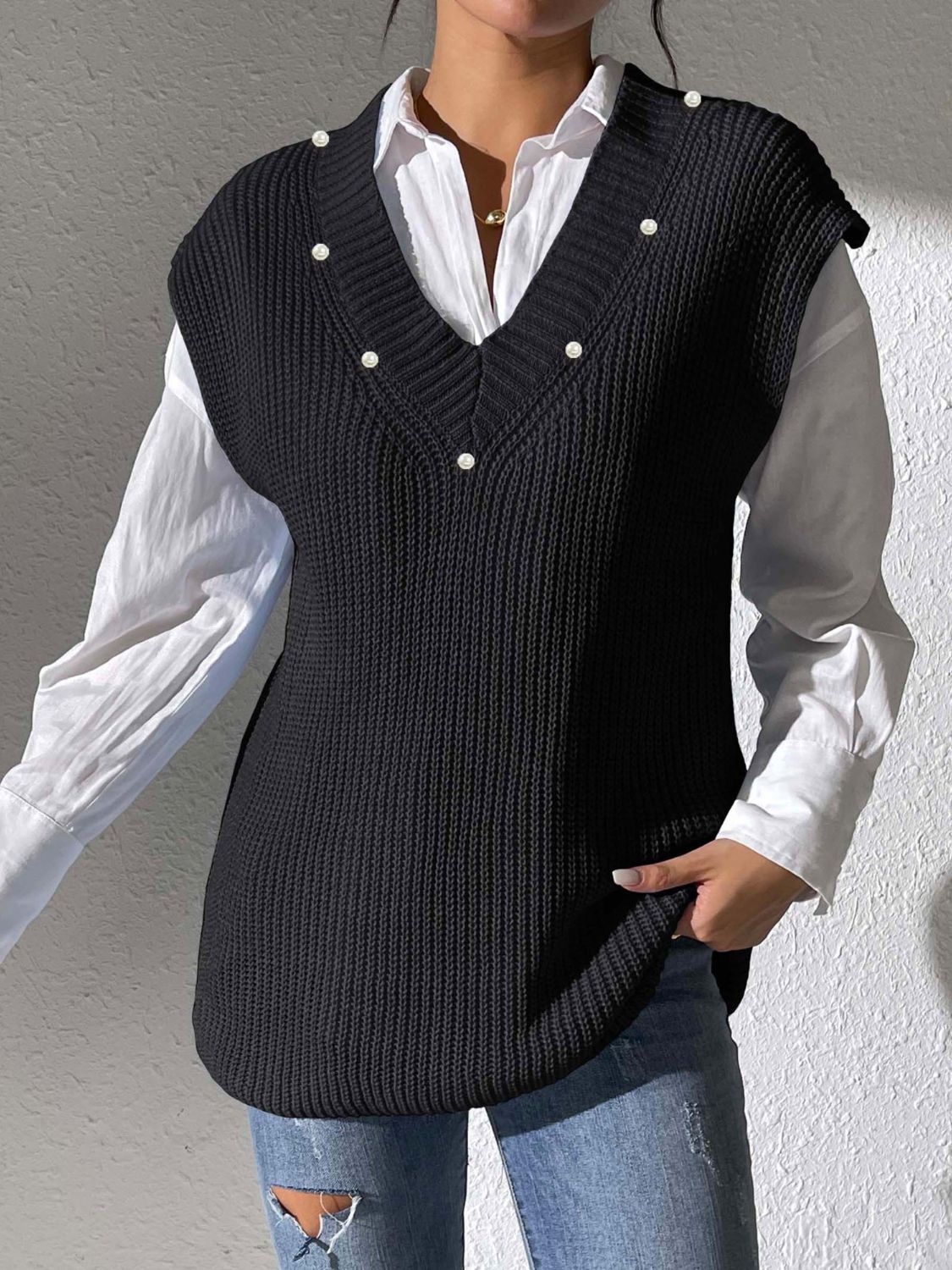 Beatriz | Beaded V-neck sweater vest