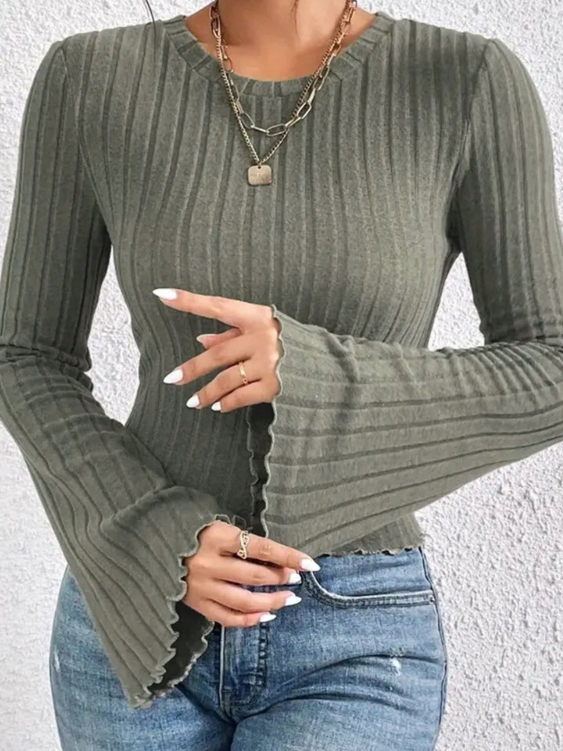 Adelheid | Ribbed crew neck t-shirt with flared sleeves