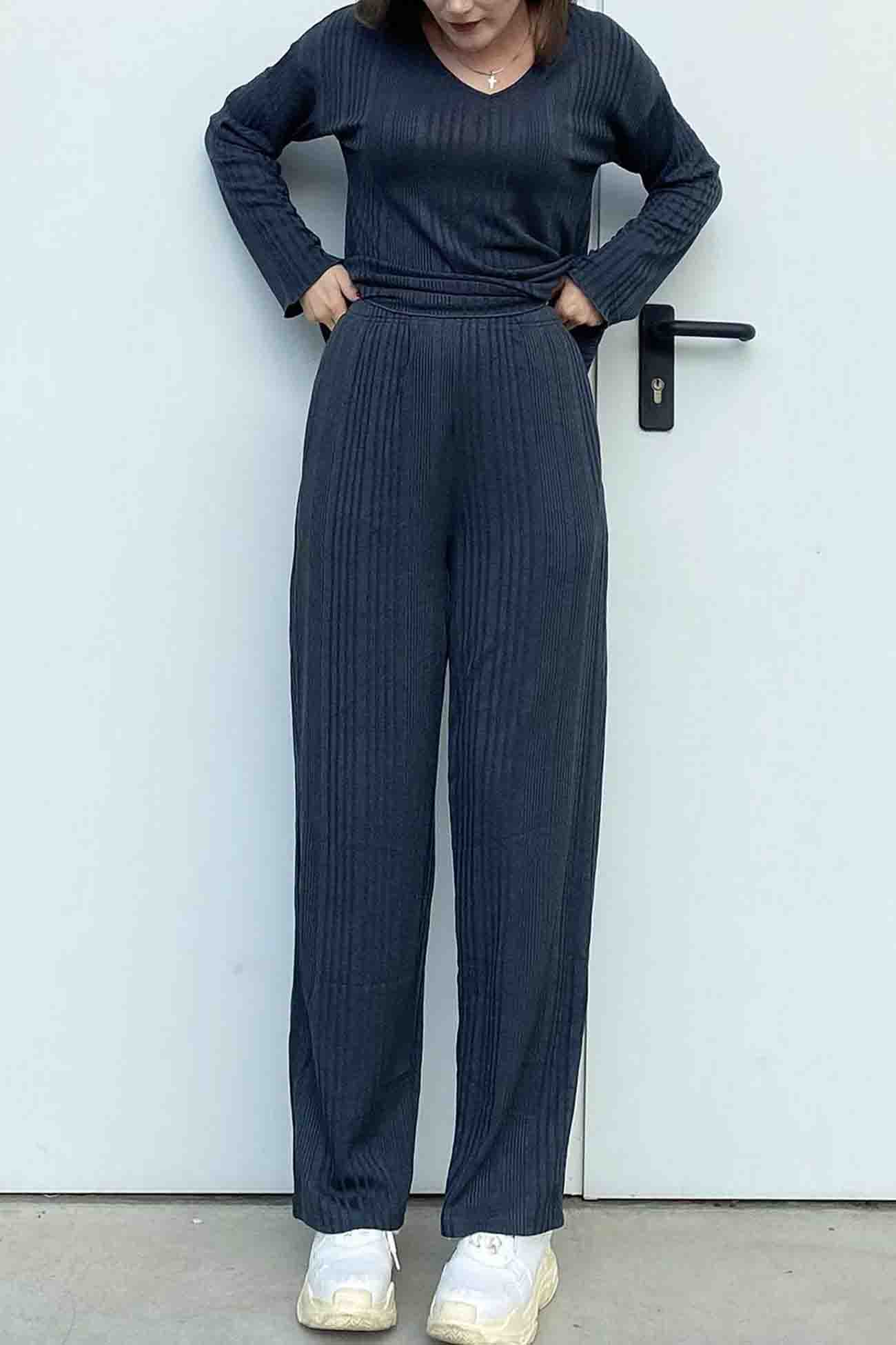 Jana | Ribbed V-neck long sleeve two piece set