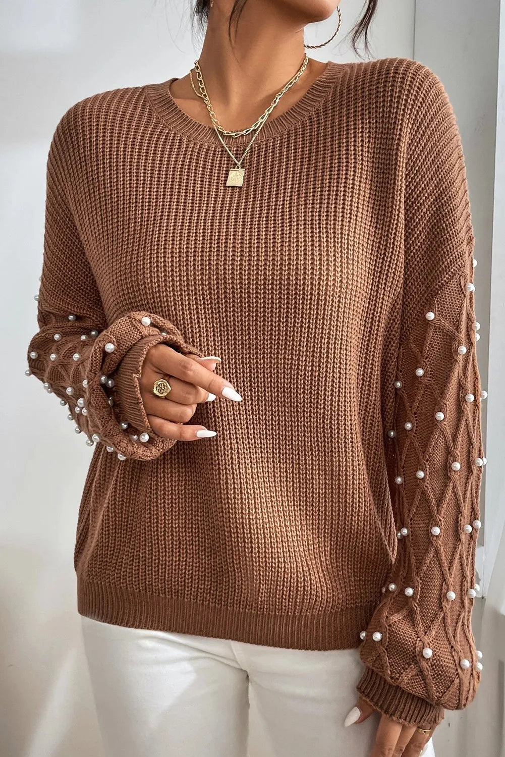 Sofia | Long sleeve crew neck sweater with pearl detail