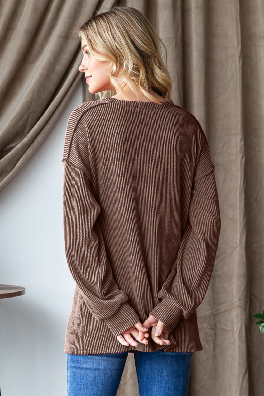 Adina | Long sleeve Heimish t-shirt with ribbed exposed seams