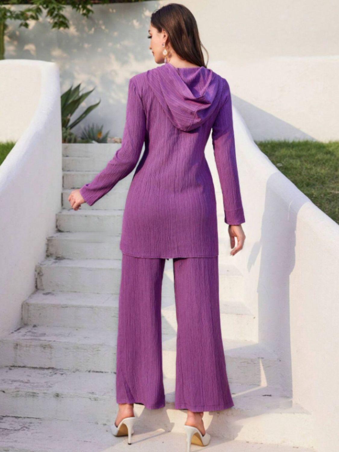 Annelie | Set consisting of a long-sleeved hooded top and tie-dye trousers