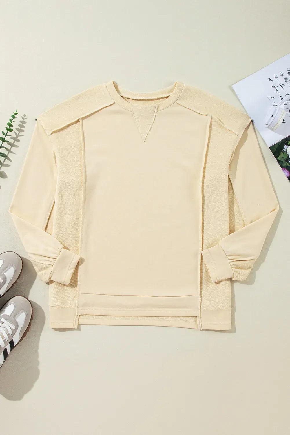 Mariana | Long-sleeved sweatshirt with exposed seam and crew neck