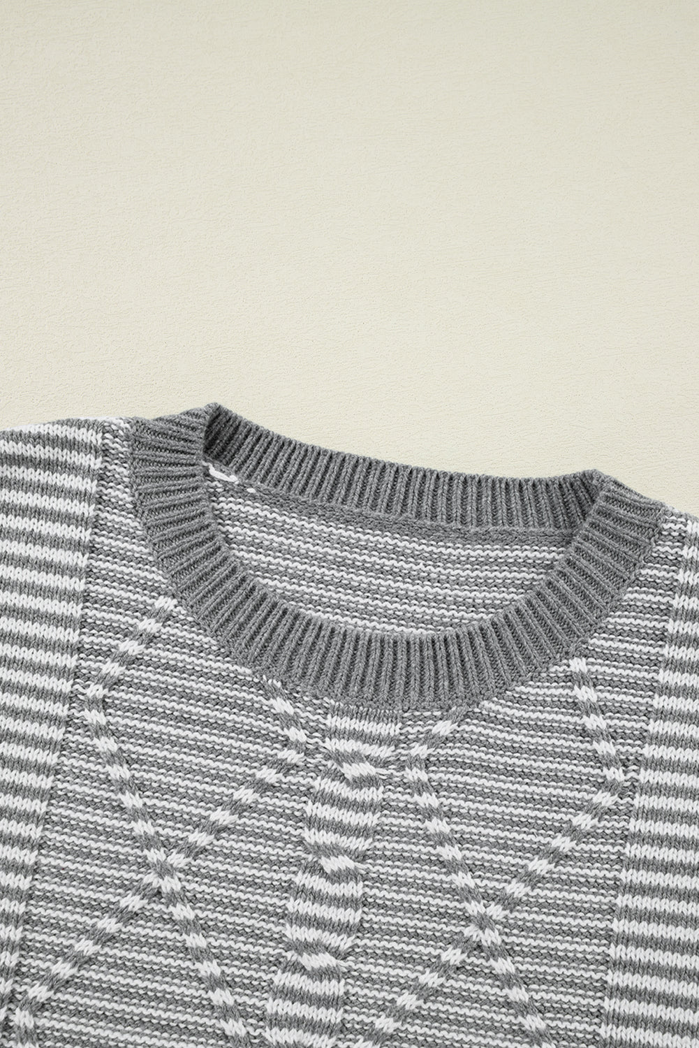 Leonor | Classic and stylish winter sweater