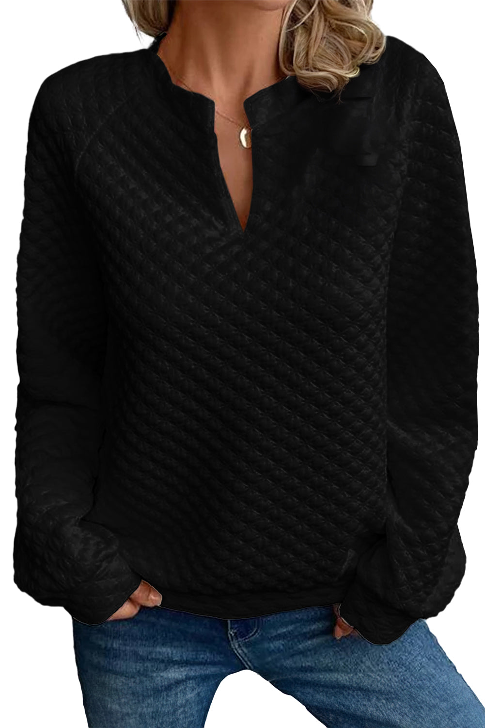 Mariola| Fashionable and uncomplicated winter top