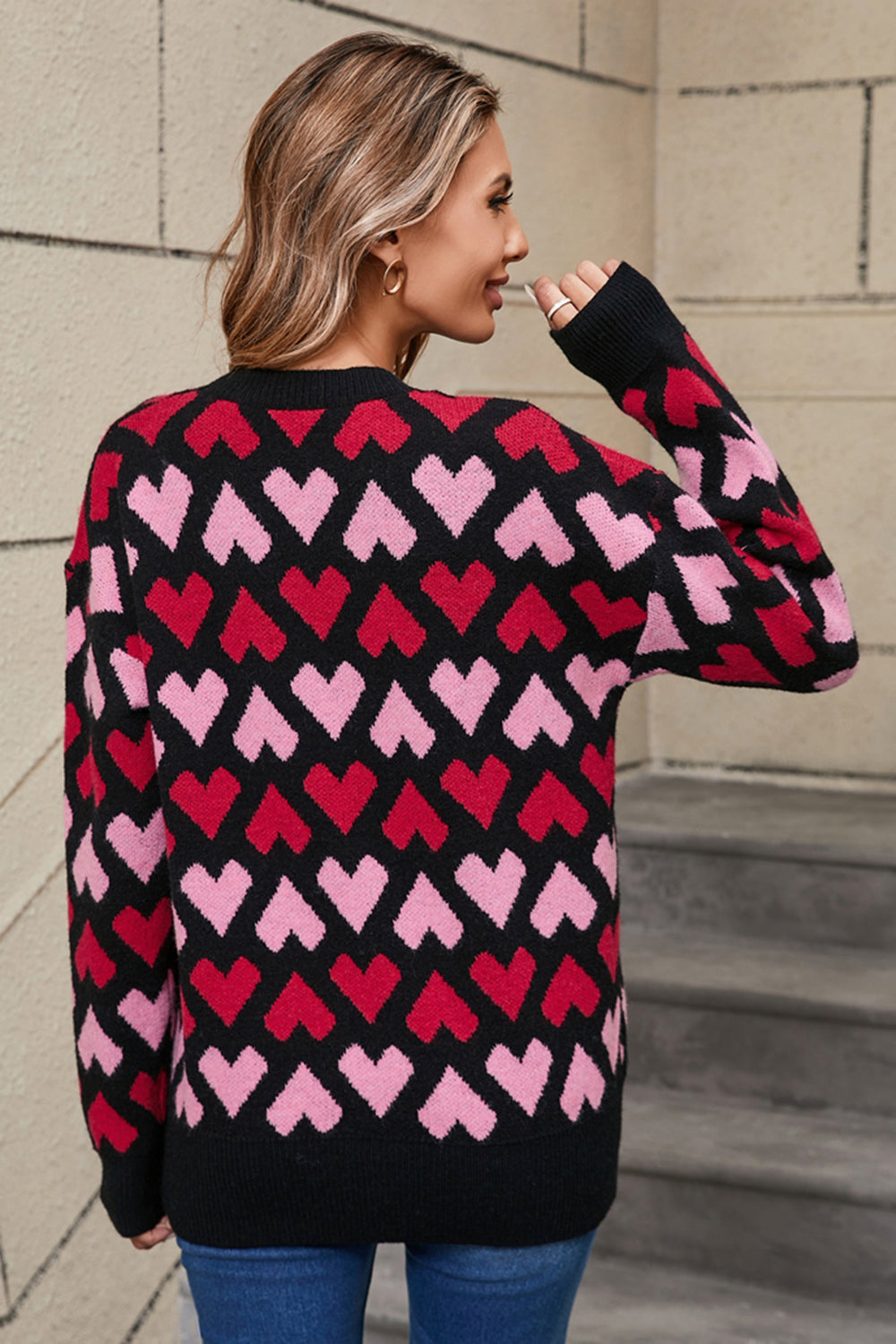 Sigrid | Jumper with contrasting heart and crew neck