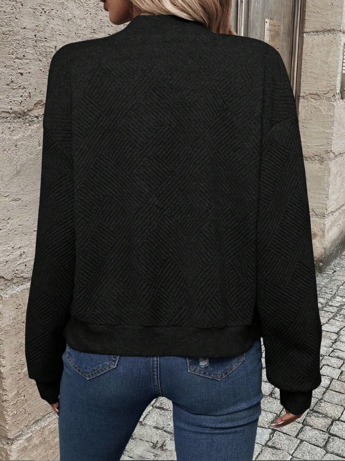 Stefanie | Structured long sleeve jacket with zip fastening
