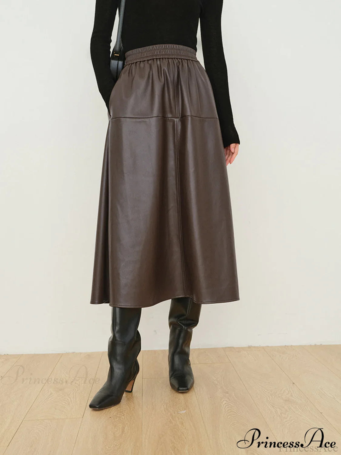 Double Pockets Graceful Leather Maxi Skirt