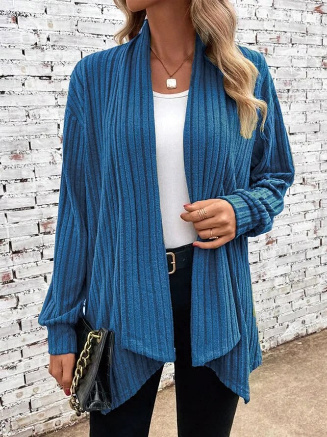 Ana | Modern and fashionable winter cardigan