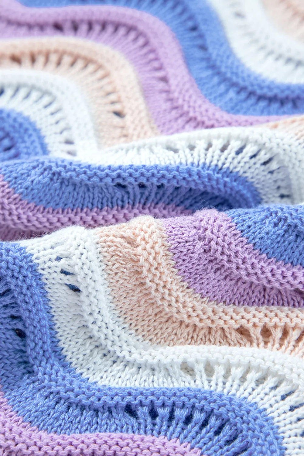 Elisa | Long-sleeved sweater with contrasting wavy stripe