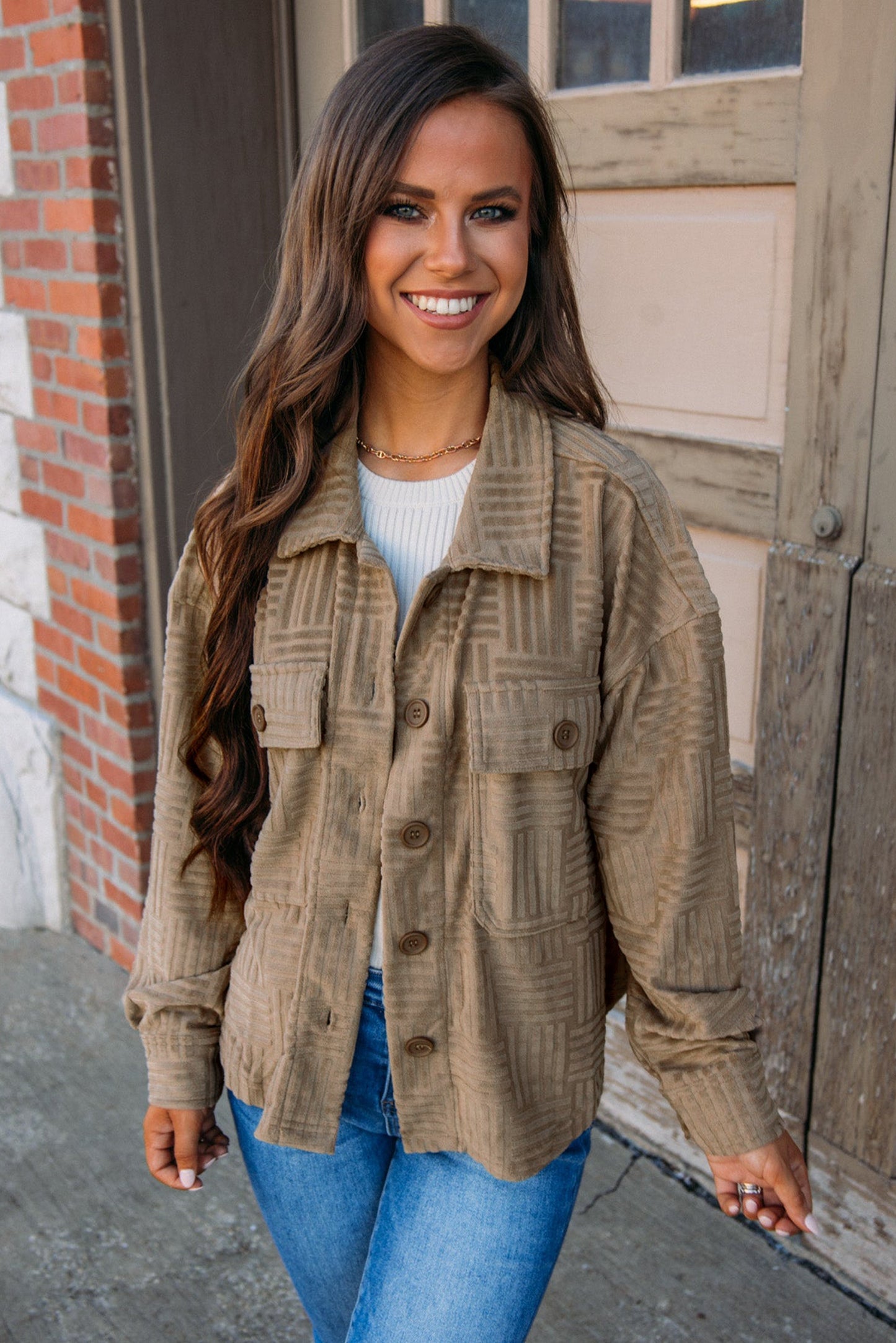 Fatima | Fashionable and minimalist winter garment