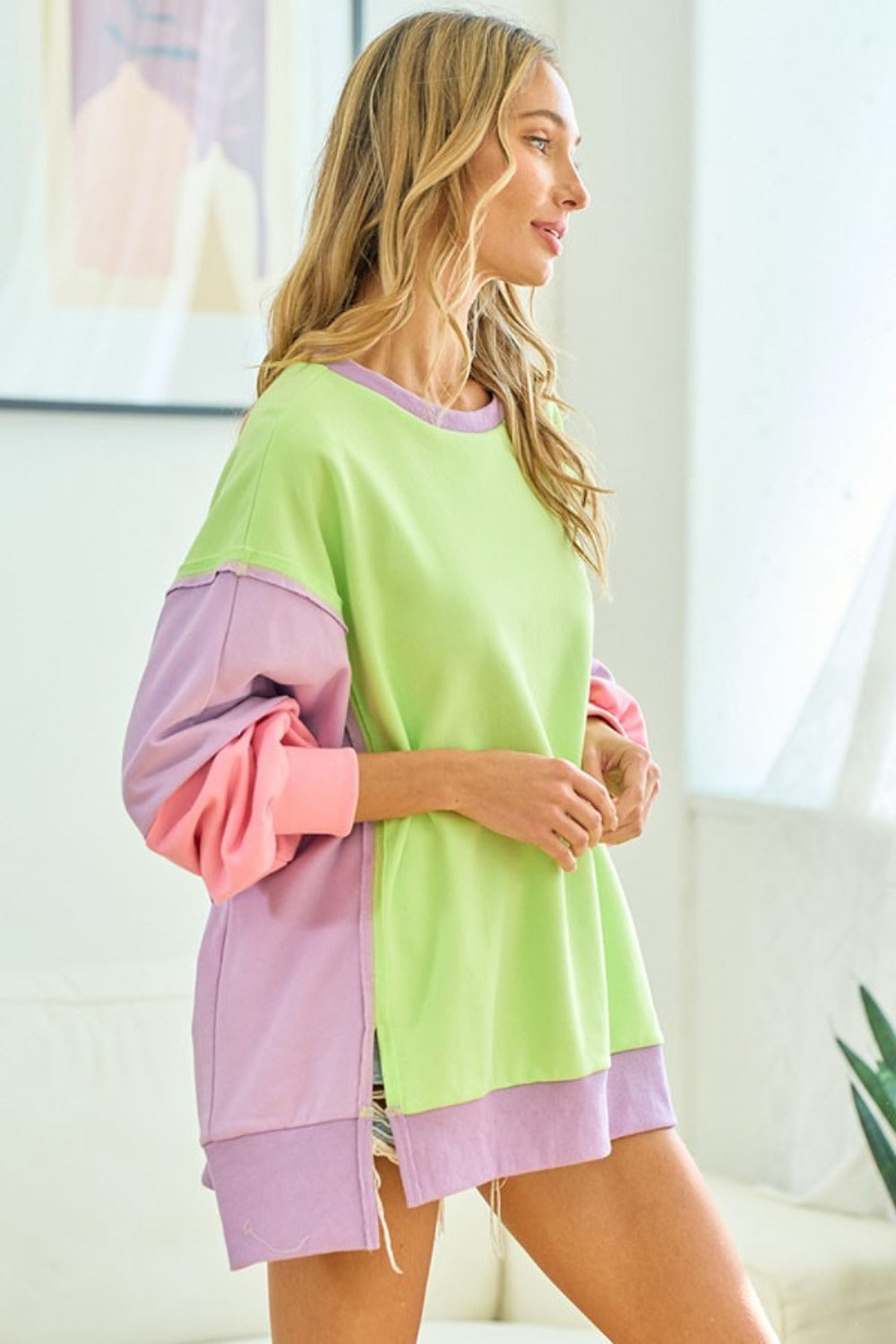 Margot | First Love color block long sleeve slit sweatshirt
