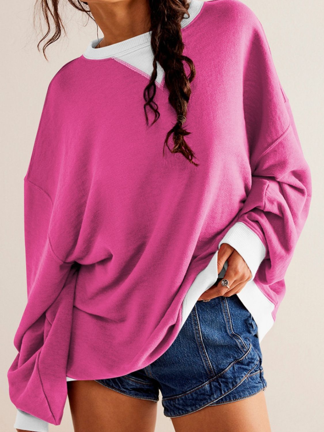 Ilona | Contrasting long-sleeved sweatshirt with dropped shoulders