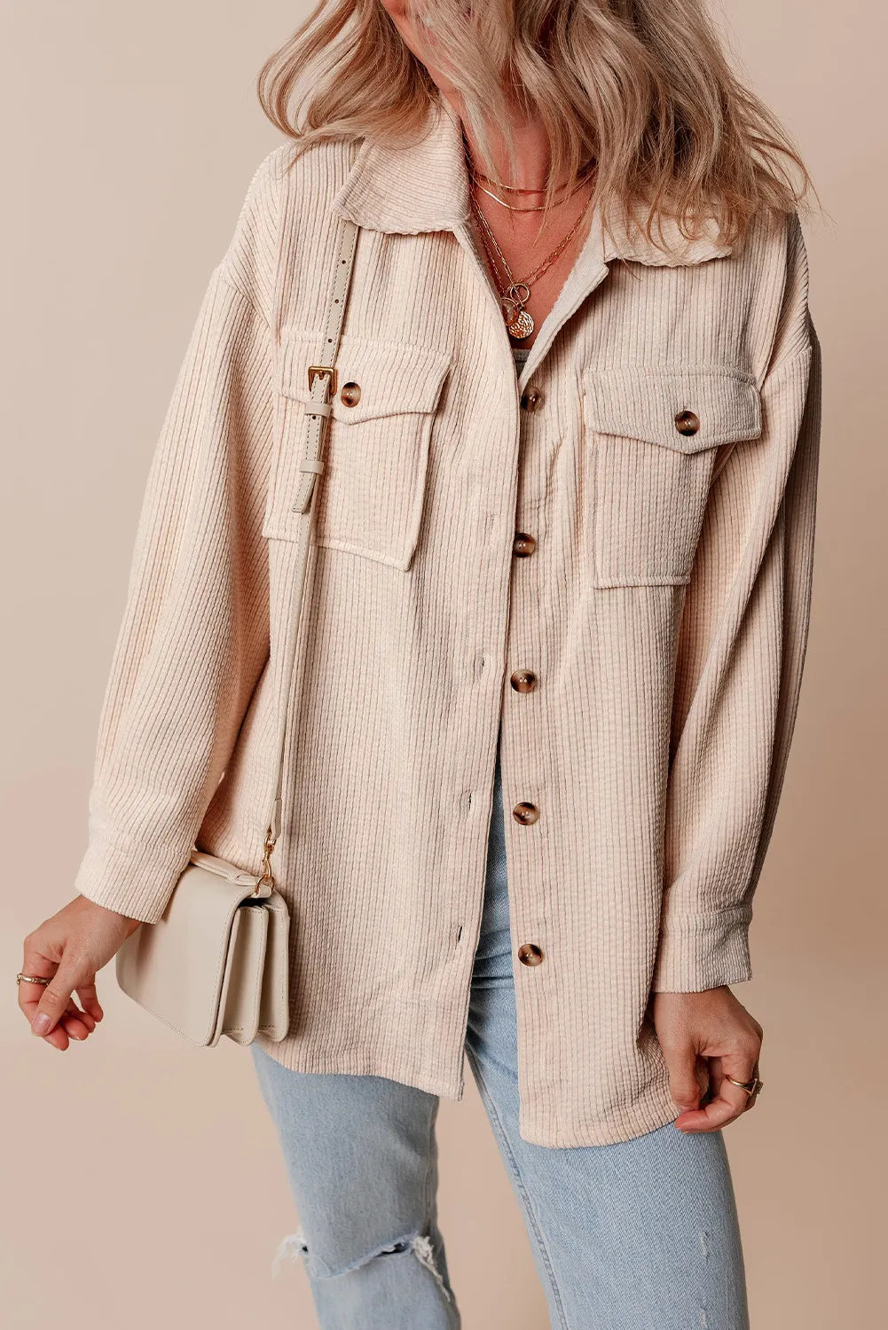 Nayeli | Buttoned, low shoulder jacket with pockets