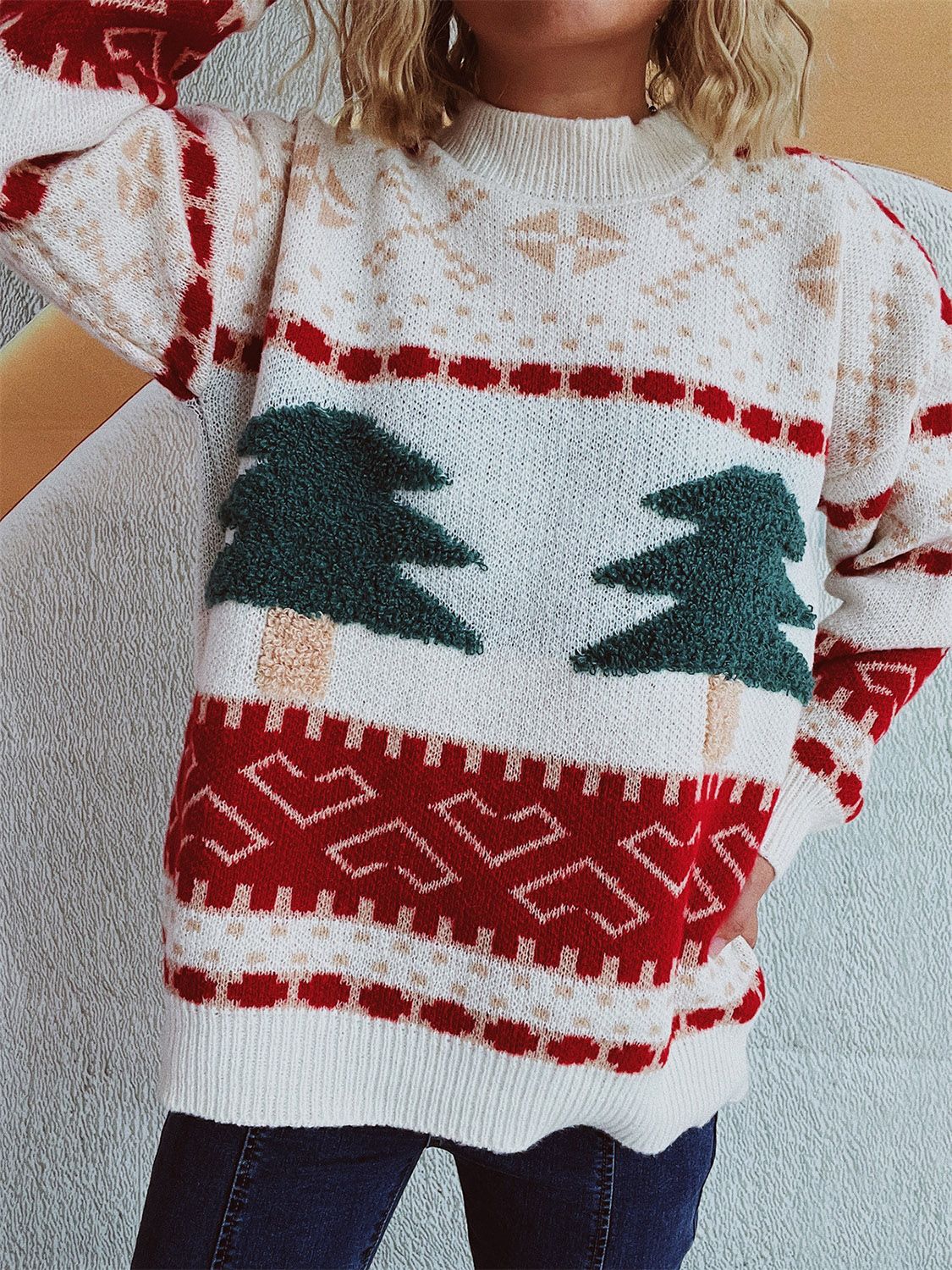 Annelies | Long-sleeved Christmas tree sweater with stand-up collar