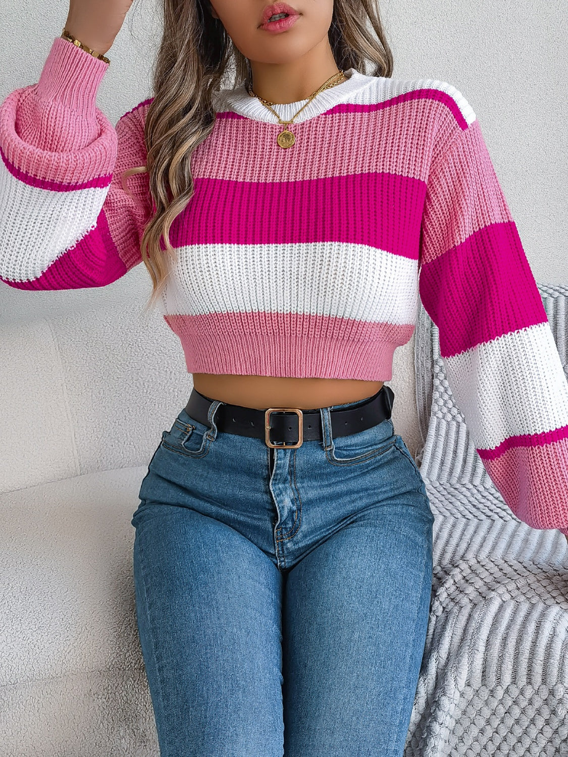 Magda | Cropped color block crew neck sweater